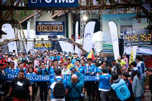 BIB: 000000, 08520
                            <button type="button" onclick="openModal(13428521)" class="btn btn-primary btn-sm float-right btn-popup" data-toggle="modal" data-target=".modal-high-quality">
                        <i class="fas fa-shopping-cart"></i> Add to Cart
                    </button>
                                            <button type="button" onclick="isThisMe(13428521, true)" class="btn btn-success btn-sm float-right btn-popup btn-isme hidden" data-toggle="tooltip" data-placement="bottom" title="นี่คือรูปของคุณใช่ไหม คลิกที่นี่เพื่อเอาเข้าอัลบั้ม">
                        <i class="fas fa-plus"></i> Add to album
                    </button>
                    <button type="button" onclick="isThisMe(13428521, false)" class="btn btn-warning btn-sm float-right btn-popup btn-isnotme hidden">
                        <i class="fas fa-ban"></i> Remove from album
                    </button>